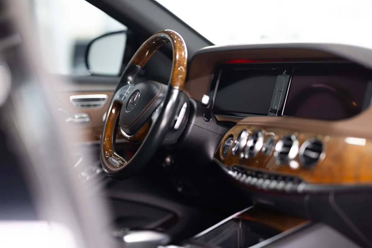 Fotografía 7 del Mercedes-Benz Clase S 2015 en MCAutos.