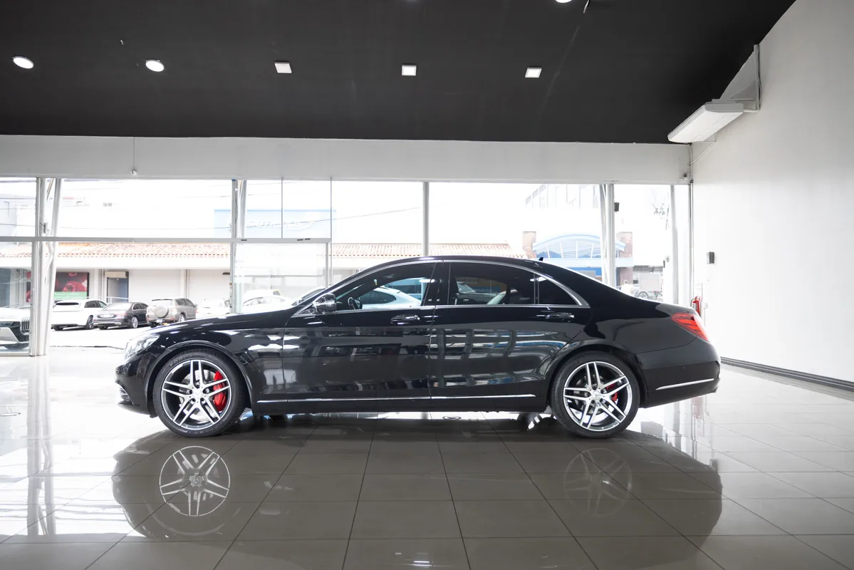 Fotografía 10 del Mercedes-Benz Clase S 2015 en MCAutos.