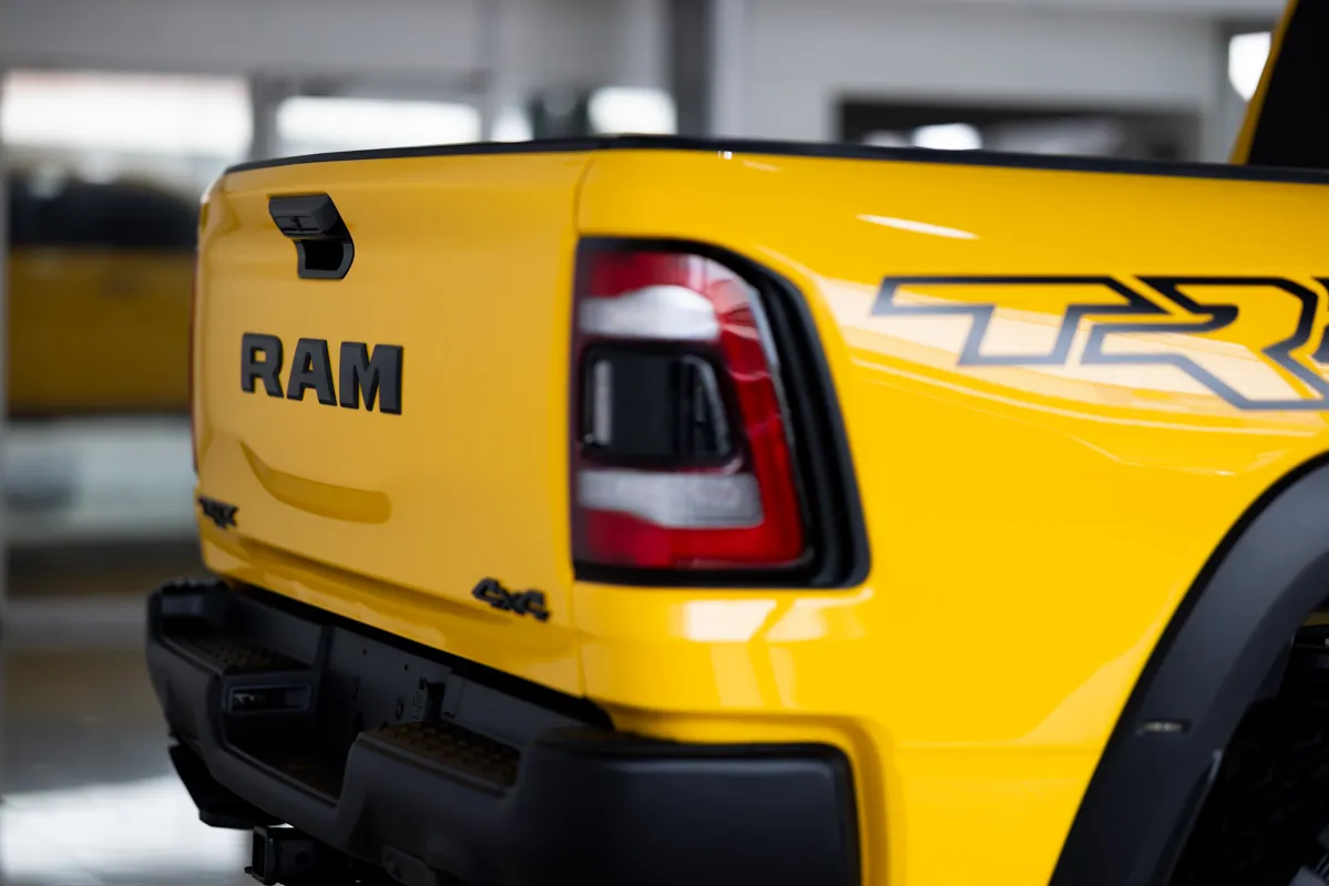 Fotografía 4 del RAM TRX en MCAutos.